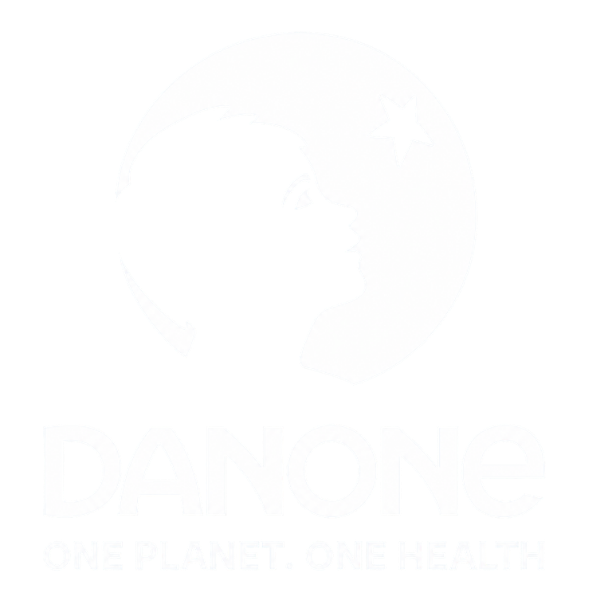 danone fundo branco